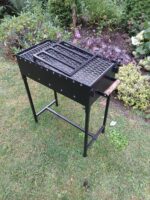 Izjaucams Metāla Grils ar Plauktu (3mm tērauds) – Kompakts un Praktisks - Image 2